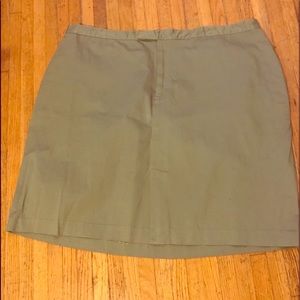 White Stag Olive Green Skirt Sz 26W Front Slit
